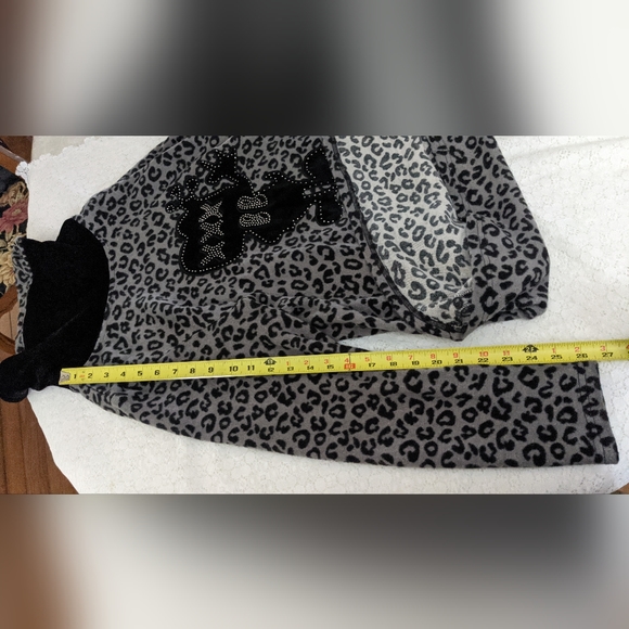 🌺HOST PICK🌺Leopard Print Cowl Embellished Long Sleeve Soft Sweater Grey &Black - Picture 11 of 11